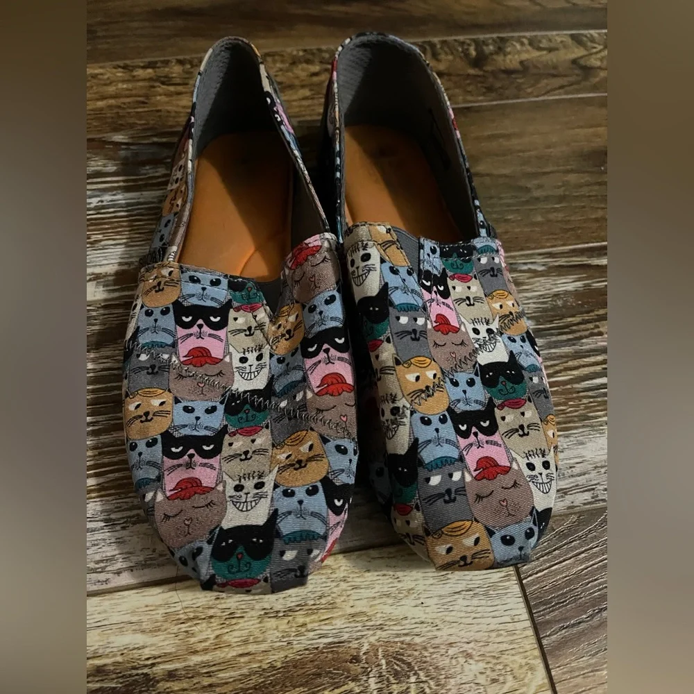 Skechers BOBS Multicolor Cat Slip-On Shoes Size 10 - Picture 1 of 9